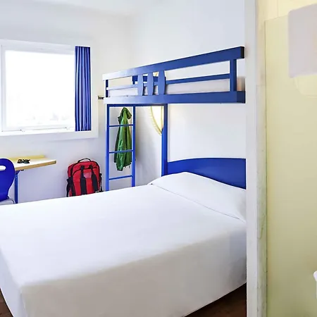 ibis budget Curitiba Centro-2