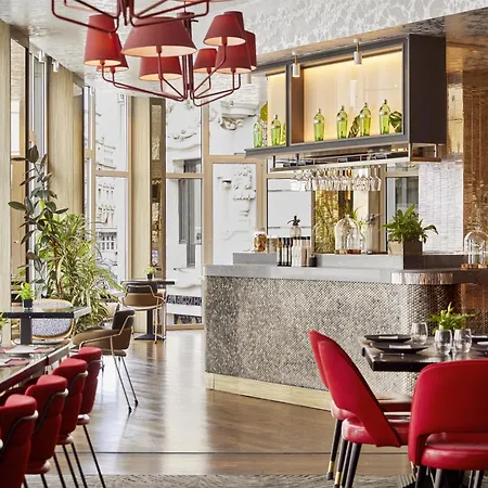 Hyatt Centric Gran Via Madrid-3