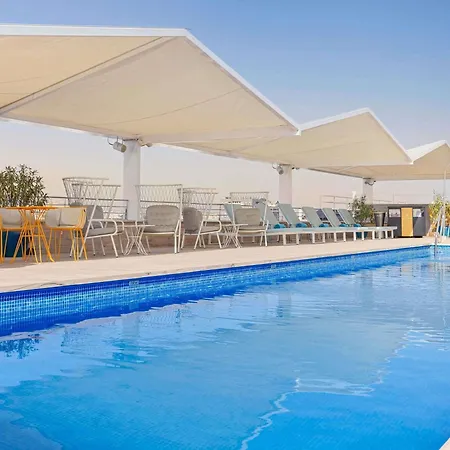 Novotel Sevilla-2