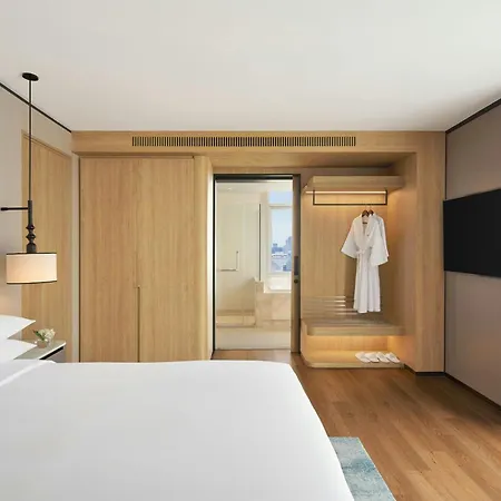 Sathorn Vista, Bangkok - Marriott Executive Apartments-2