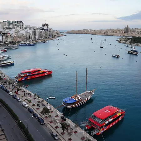 The Londoner Hotel Sliema-2