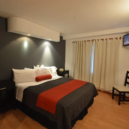 Piazza Hotel-2