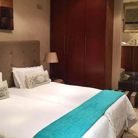 Elizabeth Manor Guest House-3