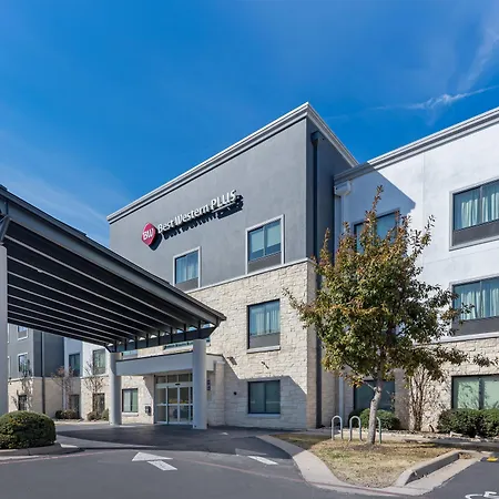 Best Western Plus Austin Airport Inn & Suites-3