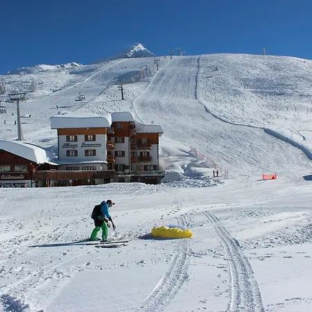 Albergo Bucaneve-2