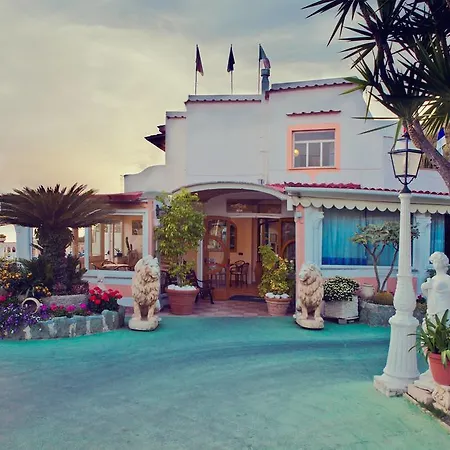 Hotel Riva Del Sole-3