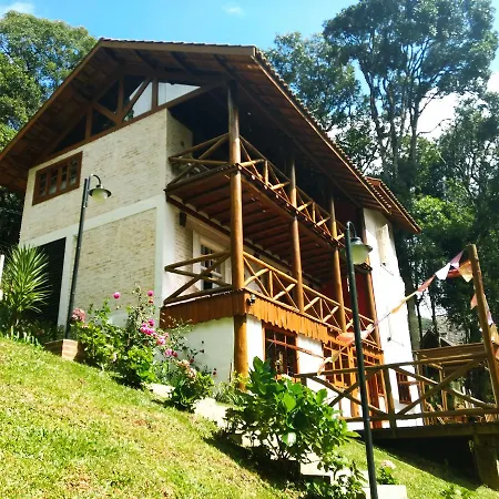 Nas Nuvens Hospedaria-3