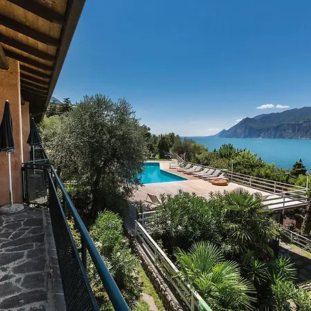 Residence Parco Lago Di Garda-2