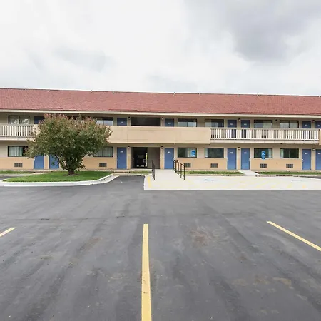 Motel 6-Overland Park, Ks-3