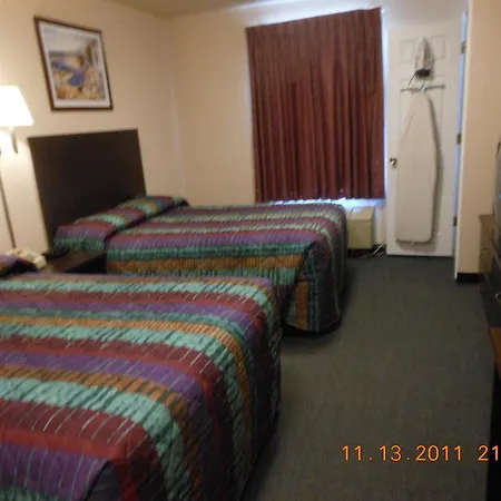 Savannah Suites Chesapeake-2