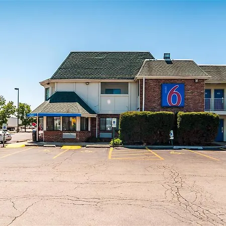 Motel 6 Chicago - Elk Grove-3