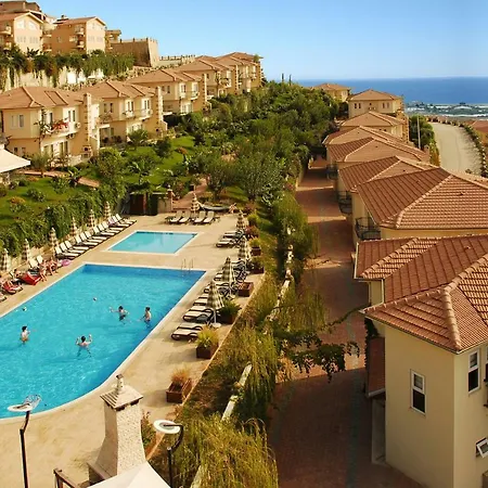 Gold City Luxury Accommodation-2