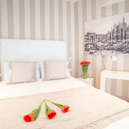 Rooms Milano Duomo-3