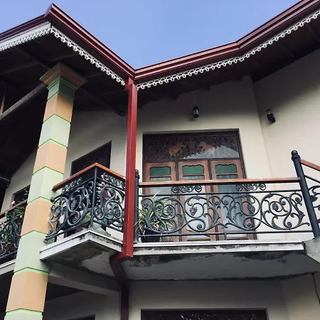 Bee Nest Bed & Breakfast-2