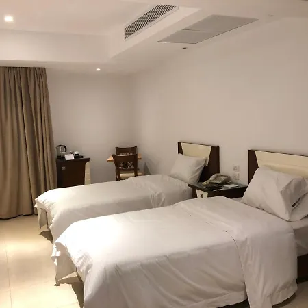 Maxim Hotel-2