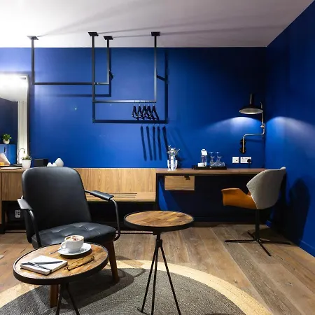 Merchant Suites-2