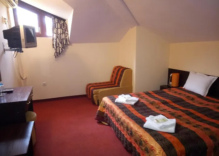 Family hotel Elena