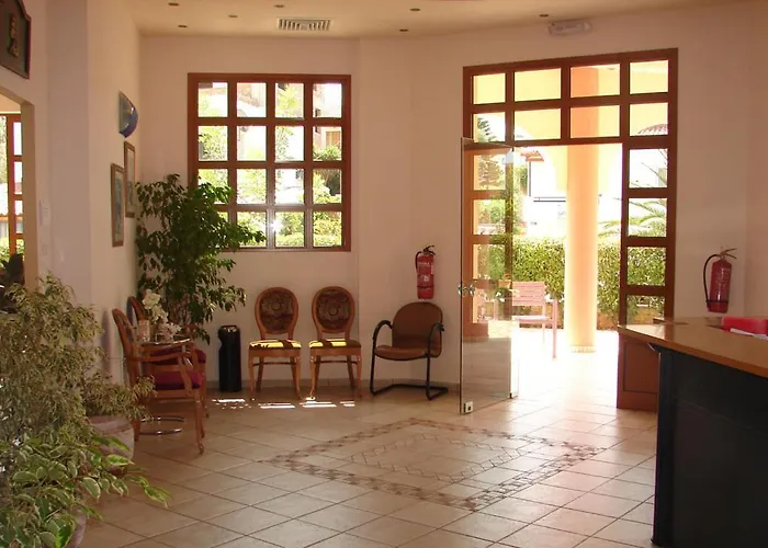 Georges Estates Hotel