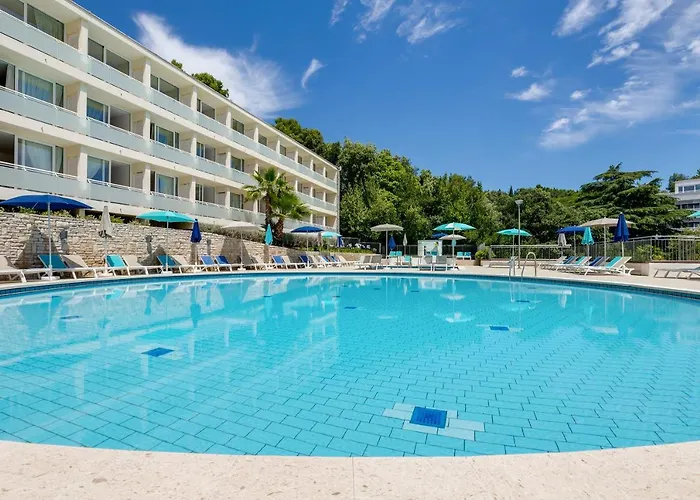 Miramar Sunny Hotel By Valamar