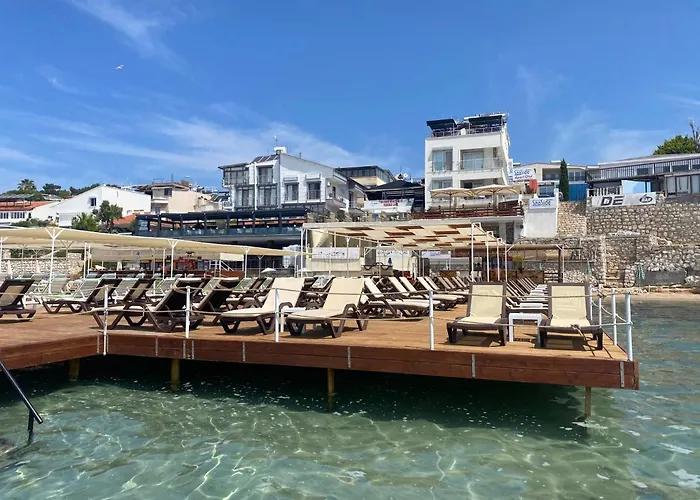 Seaside Apart Hotel