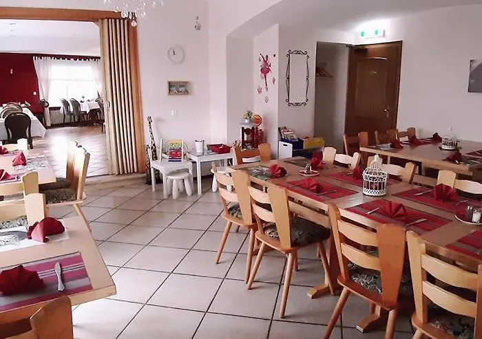 Hotel Medebach - Zum Schwanenkoenig