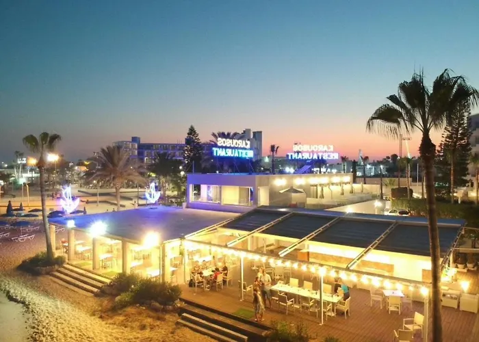 Karousos Beach Rooms