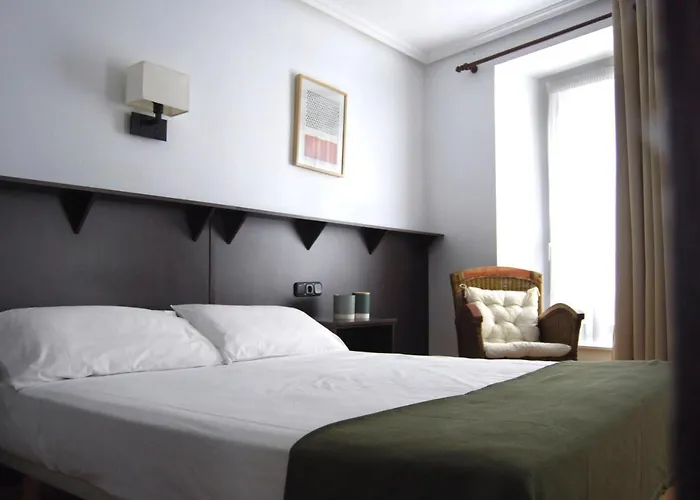 Hotel Arrasate By Gaiarooms