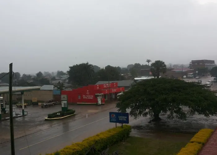 Leosim Hotel Nebbi