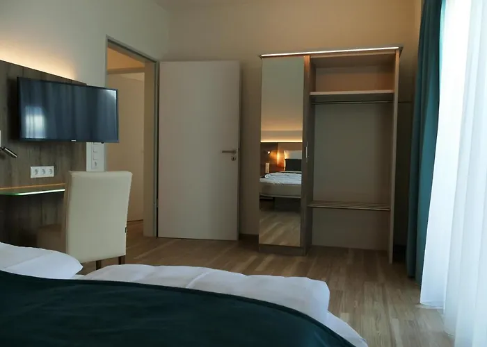 Meyn'S Apartments & Hotel