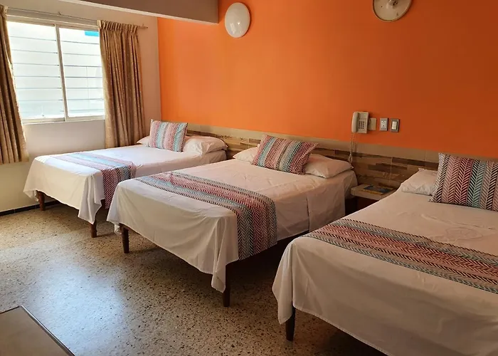 Hotel Atlantico a 150 mts de Playa Martí