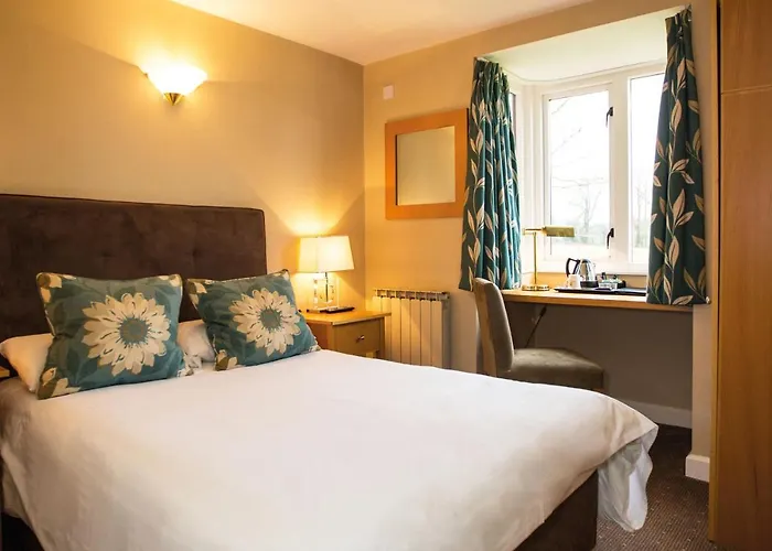 Woodside Hotel, Kenilworth - Warwick