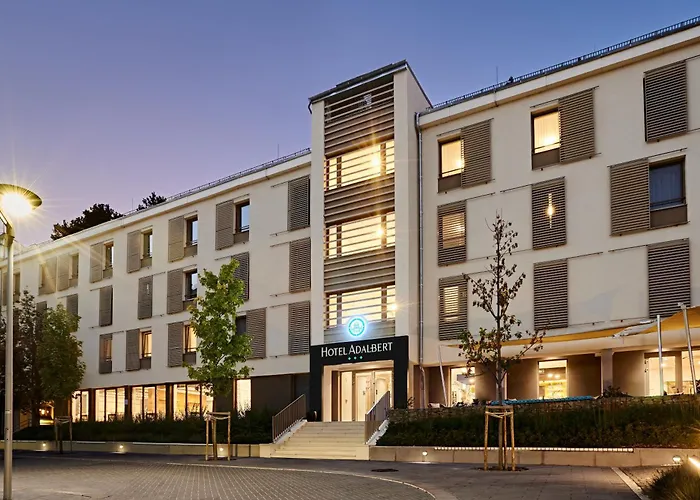 Hotel Adalbert Szent Tamás ház
