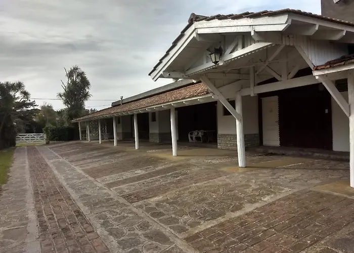 Bqs House