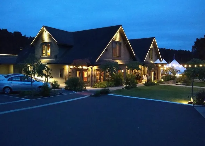 Noyo Harbor Inn