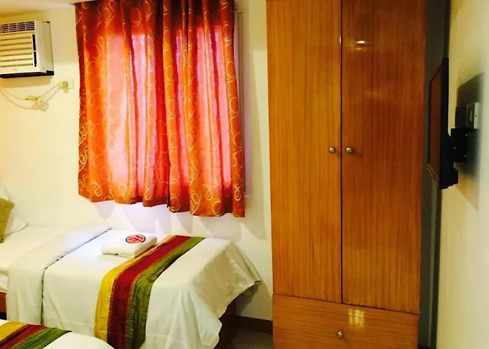 Stone House Hotel Pasay