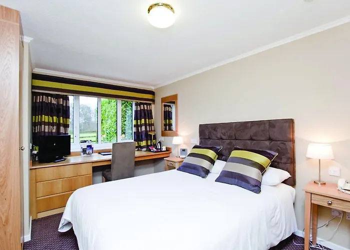 Woodside Hotel, Kenilworth - Warwick