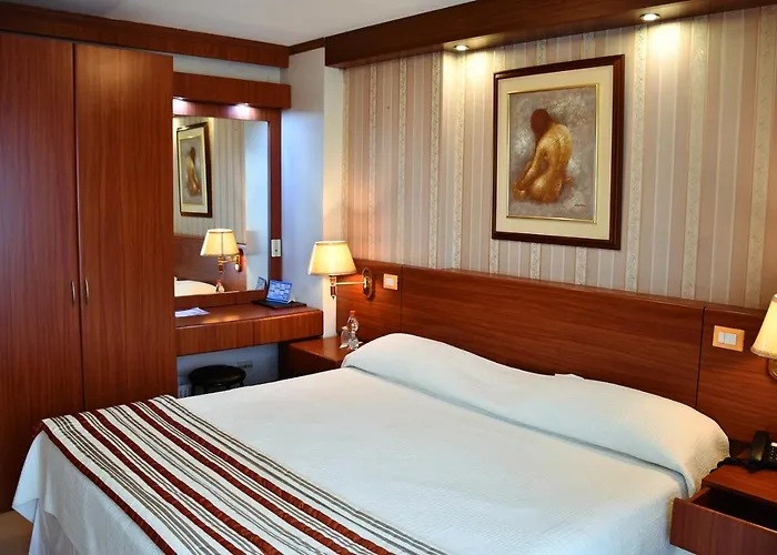 Regal Hotel