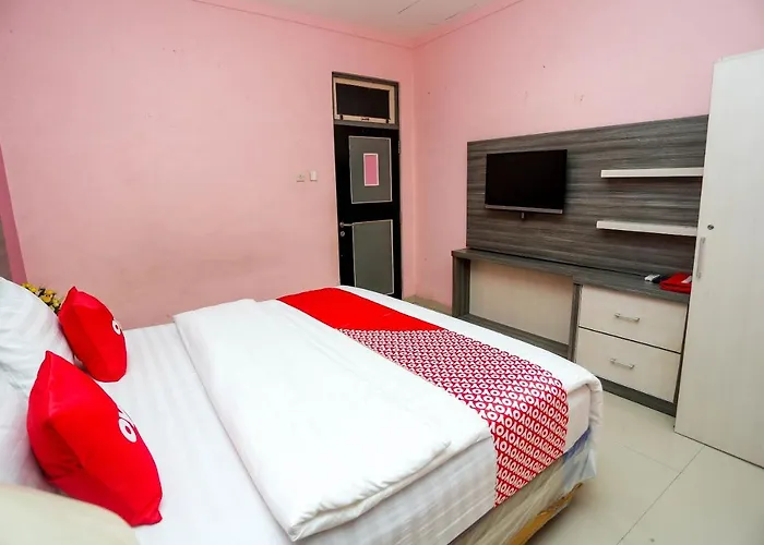 Oyo 2197 Pulau Laut Guest House