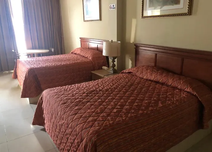 Hotel Plaza Riviera