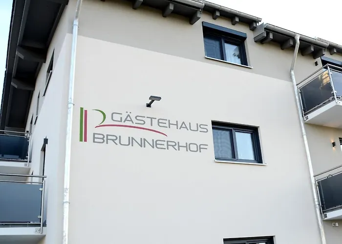 Gästehaus Brunnerhof - Eitting