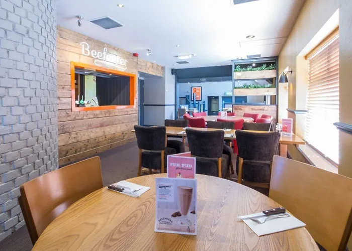 Premier Inn Stockport South