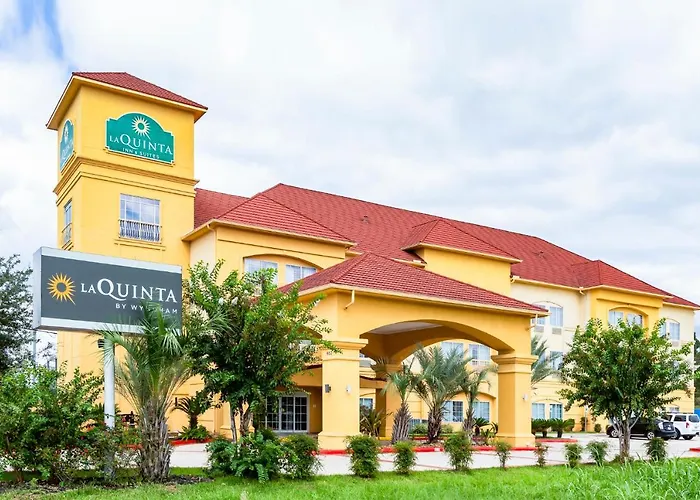 La Quinta By Wyndham Livingston