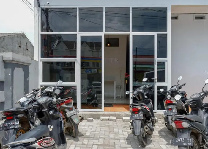 Reddoorz Near Tamansari Shopping Center Salatiga
