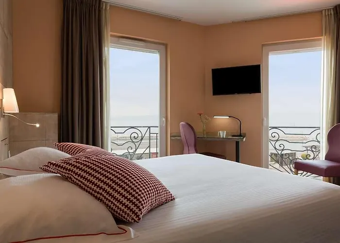 The Originals Boutique Hotel Alize Evian Les Bains