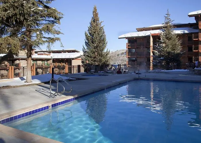 Destination Residences Snowmas