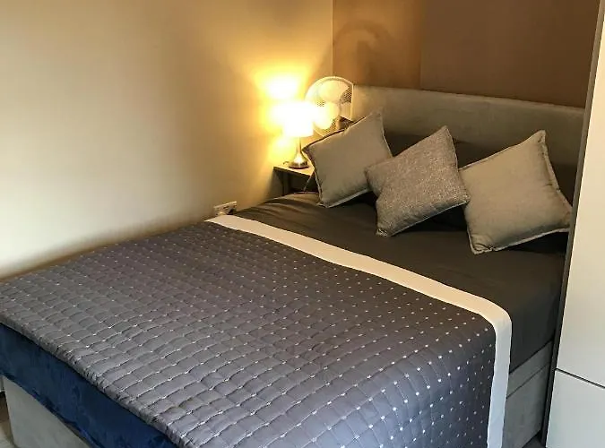 The Lord Grey Hotel