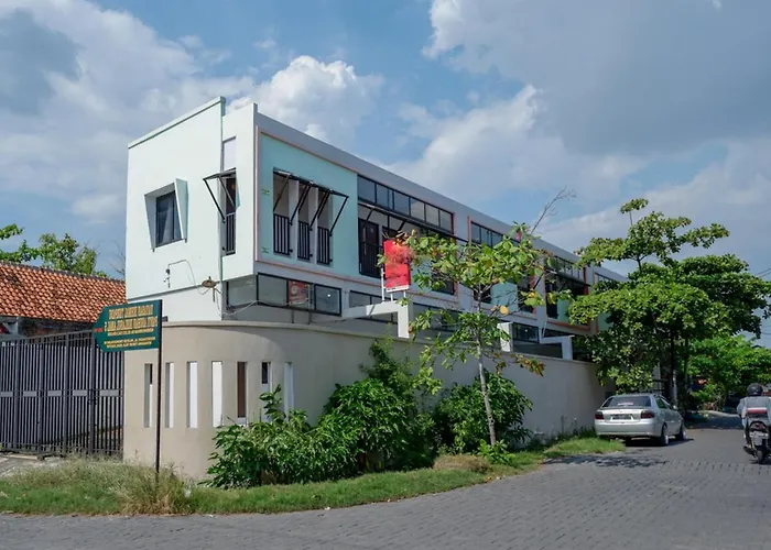 Reddoorz Near Stasiun Tawang Semarang