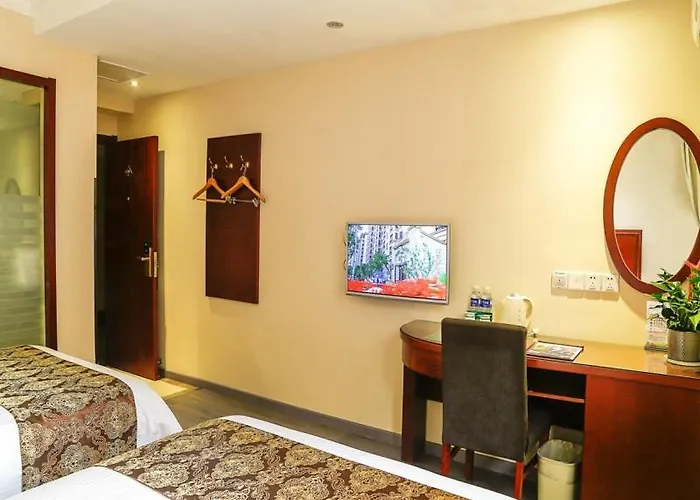 Greentree Inn Guangdong Shenzhen Longhua New Area Longguan Rord Tianhong Express Hotel