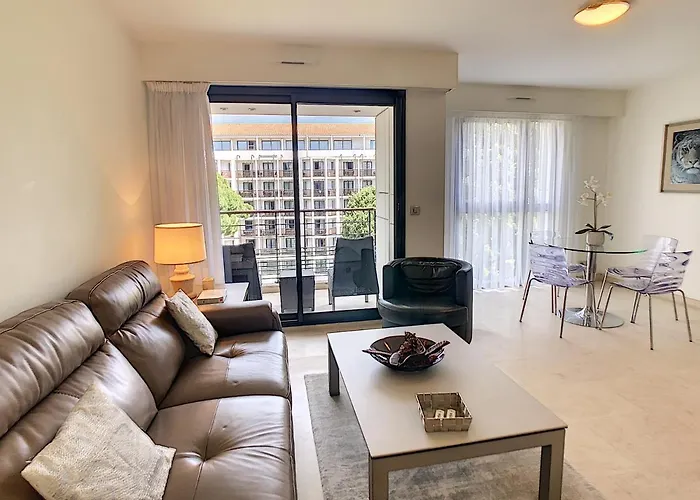 Residence Carlton Riviera