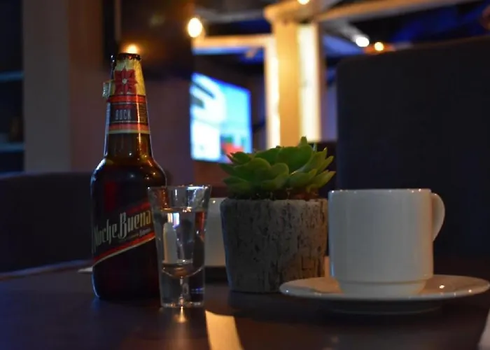 ESDUMA HK HOTEL Pachuca